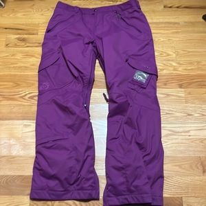 Burton snowboard / ski pants Size XL junior